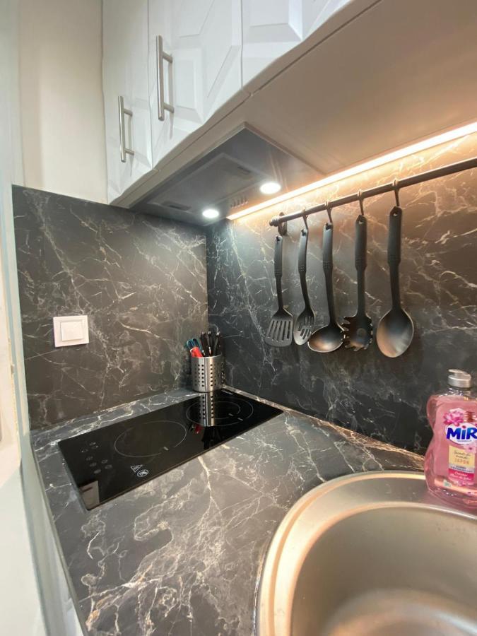 الشقق الفندقية باريسفي  Beautiful Mini Loft Near Saint-Lazare المظهر الخارجي الصورة