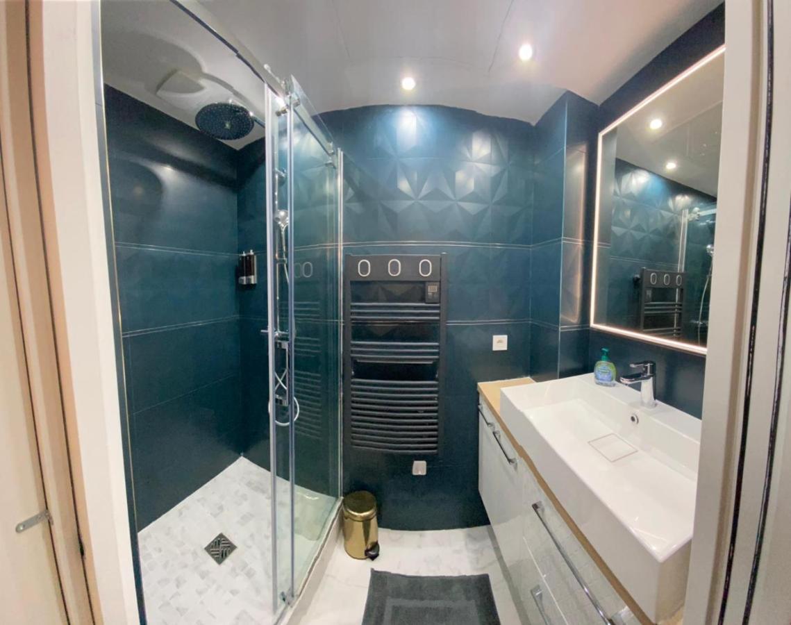 الشقق الفندقية باريسفي  Beautiful Mini Loft Near Saint-Lazare المظهر الخارجي الصورة