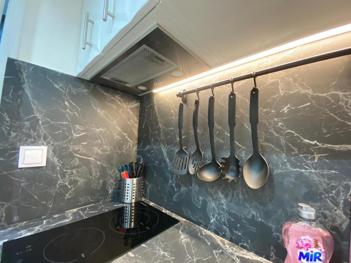 الشقق الفندقية باريسفي  Beautiful Mini Loft Near Saint-Lazare المظهر الخارجي الصورة