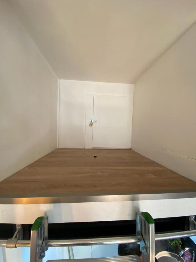 الشقق الفندقية باريسفي  Beautiful Mini Loft Near Saint-Lazare المظهر الخارجي الصورة